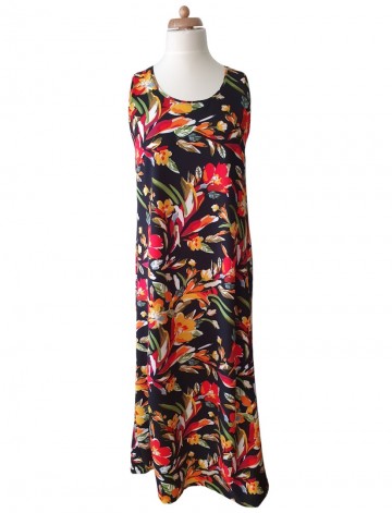 Black with flowersvoor