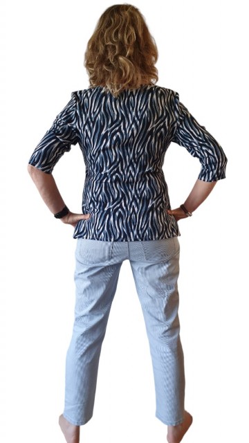 Blauw model achter 1